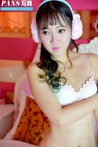 美女被男生桶
